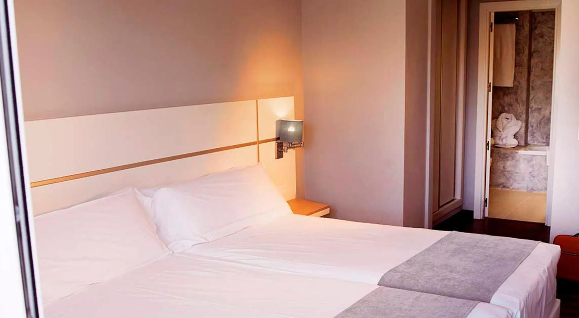 ***  Hotel Vertice Chipiona Mar Spain